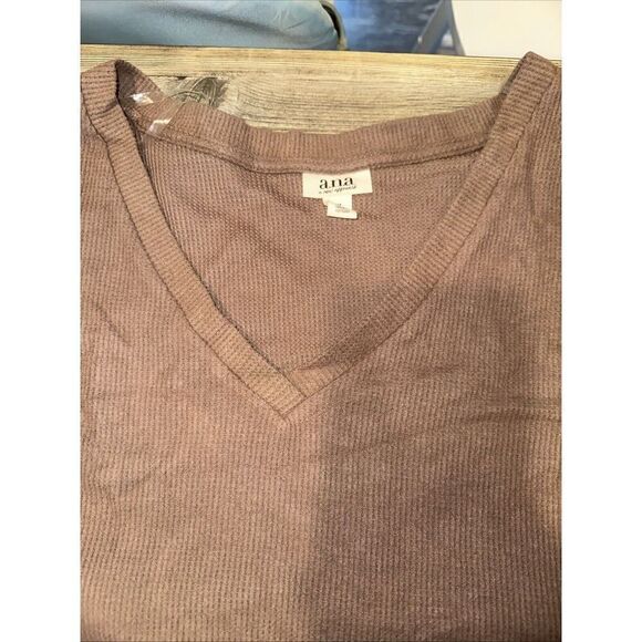 a.n.a Womens Semi Sweet Choc Chip V-Neck Lightweight Top Size 3X. NWT. 10 - Picture 3 of 8